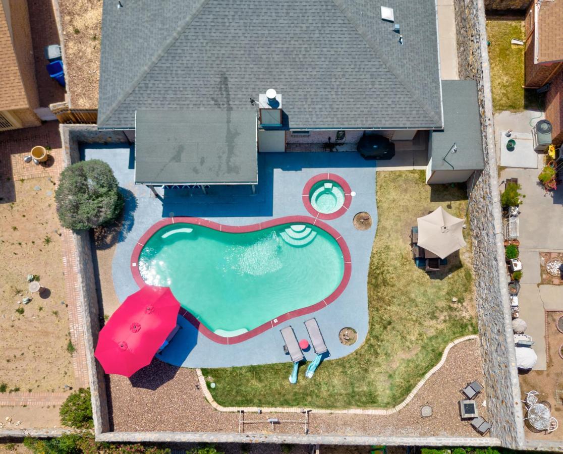 Home With Mountain View/Pool/Tub 艾爾帕索 外观 照片